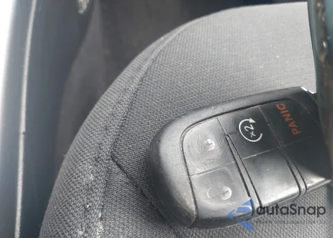 2018 Jeep Compass Sport 4X4 from USA, damaged, VIN 3C4NJDABXJT100881